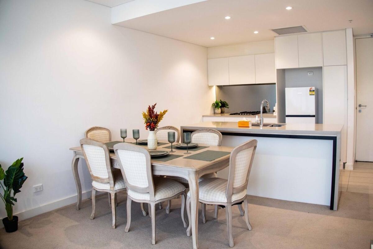 Serene Bay Two Bedroom Sidney
