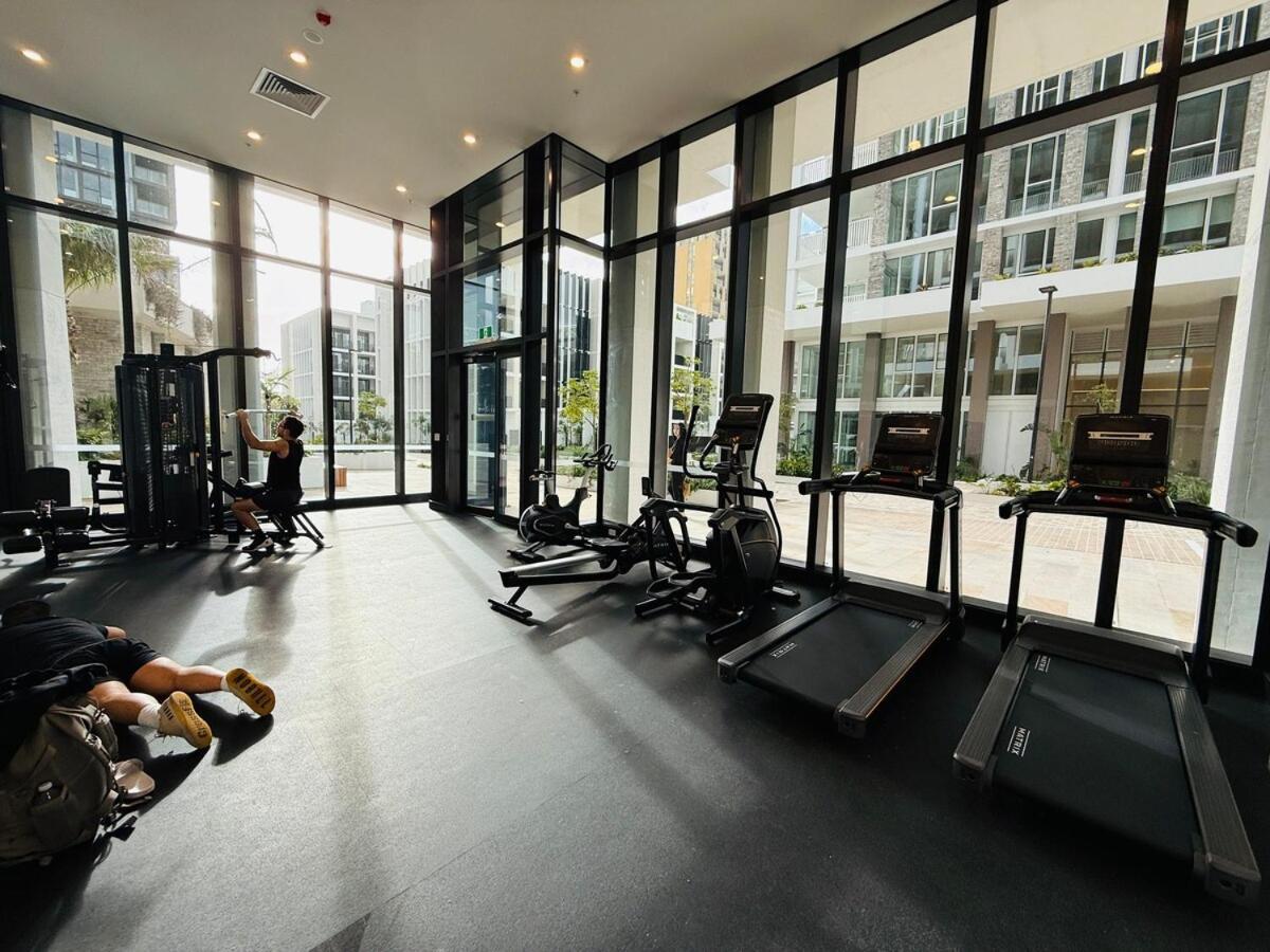Olympic Park Gem 2 Bedroom Condo-parking, Pool Gym 10 Apartment Sydney
