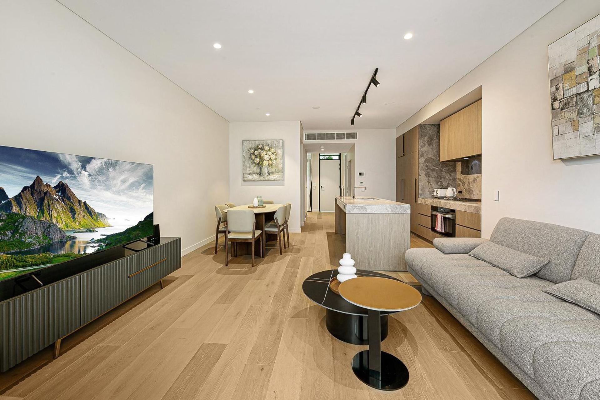 Holiday home Archer Luxe Retreat, Prime Location & Easy Access W Parking Sydney