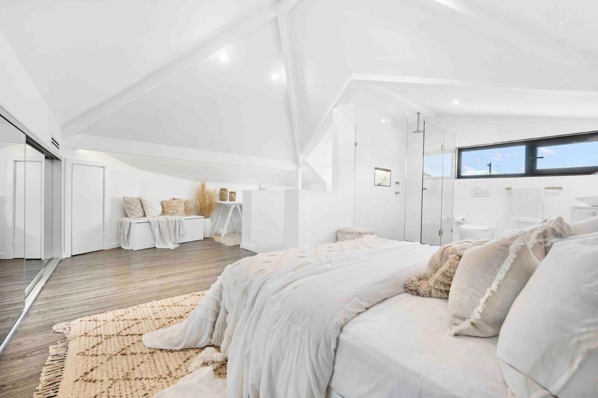 Luxury Urban Oasis 2 *