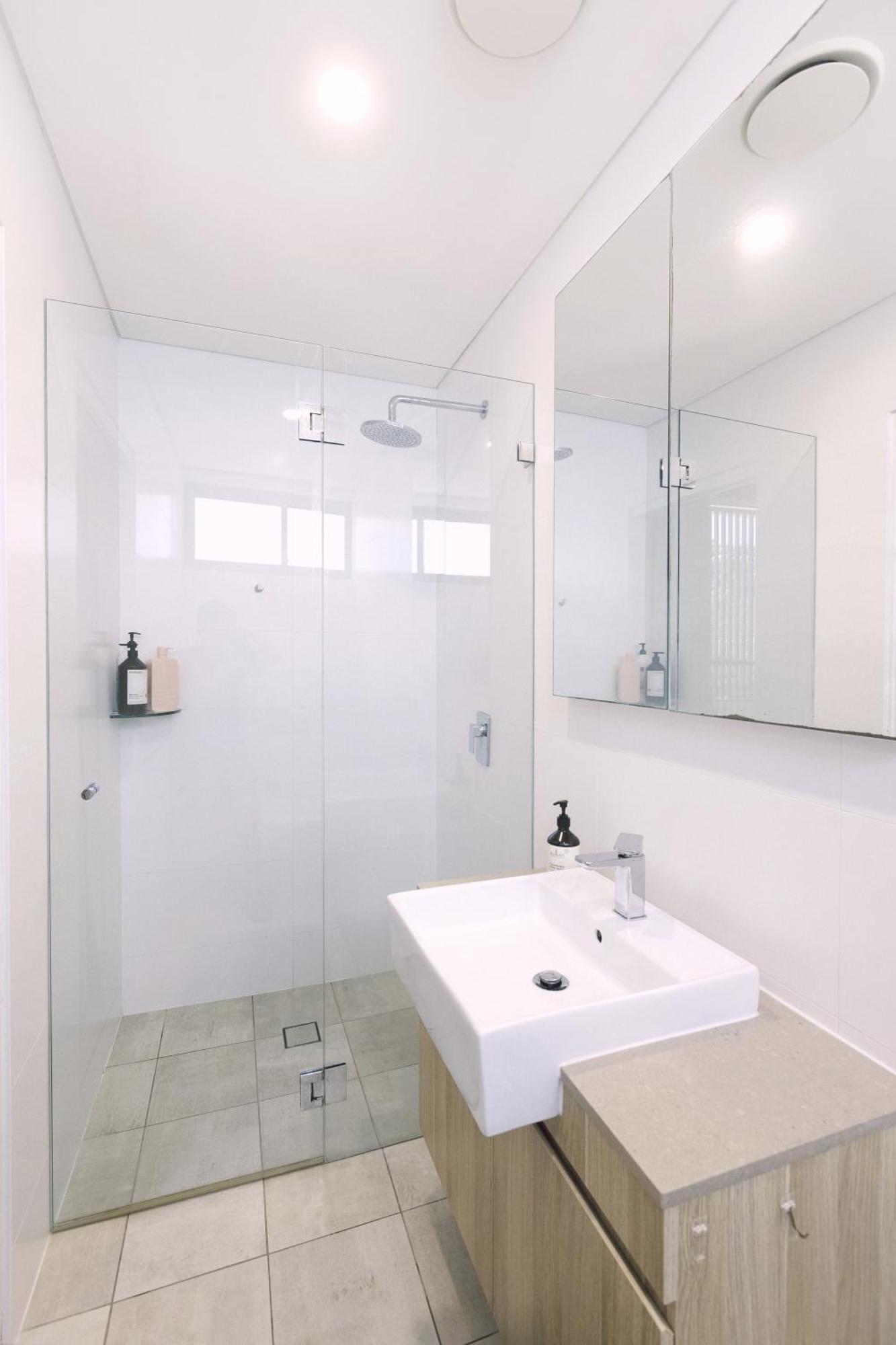 'the Lumos' Designer Close To Olympic Park * Sydney