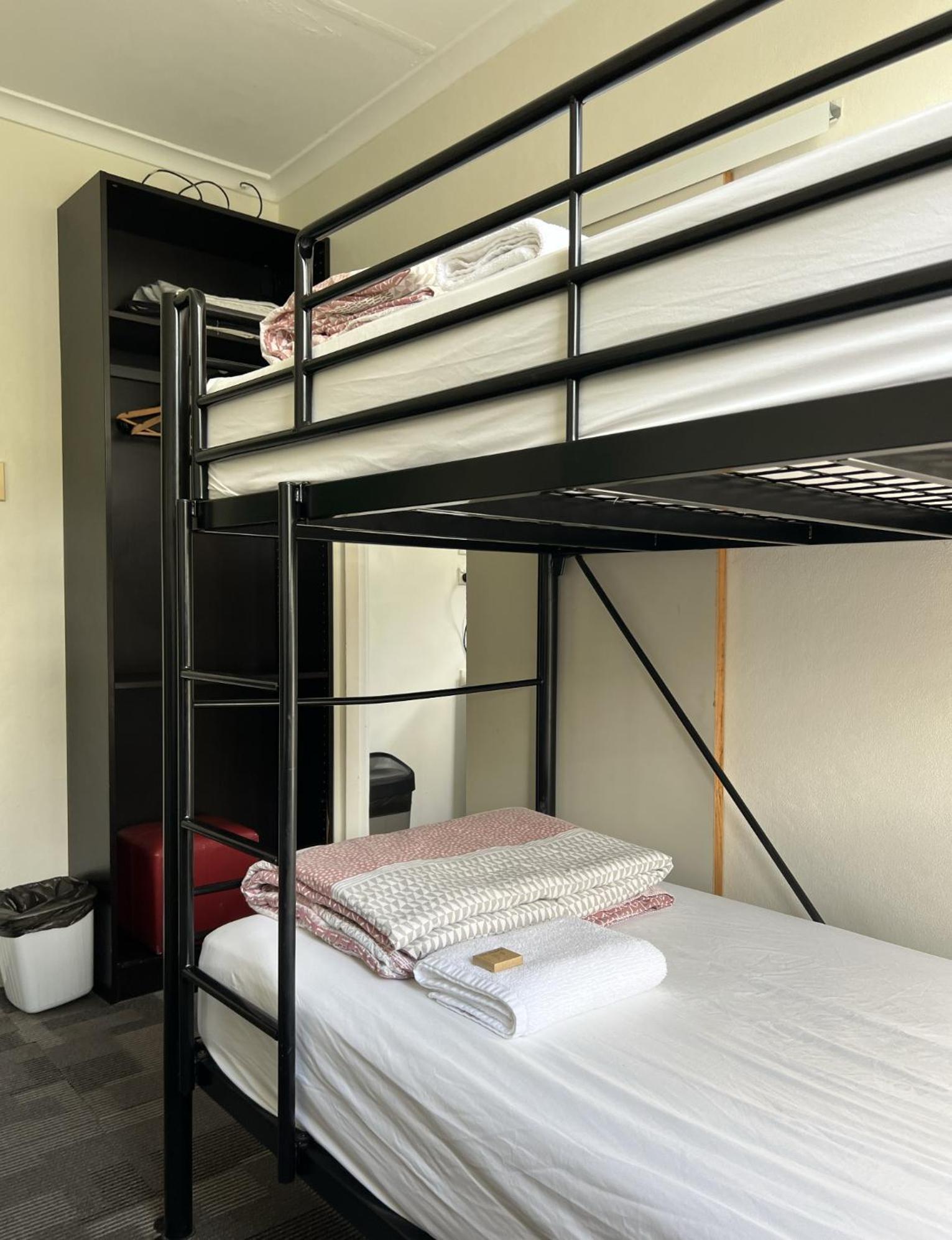 Manly Bunkhouse Hostel
