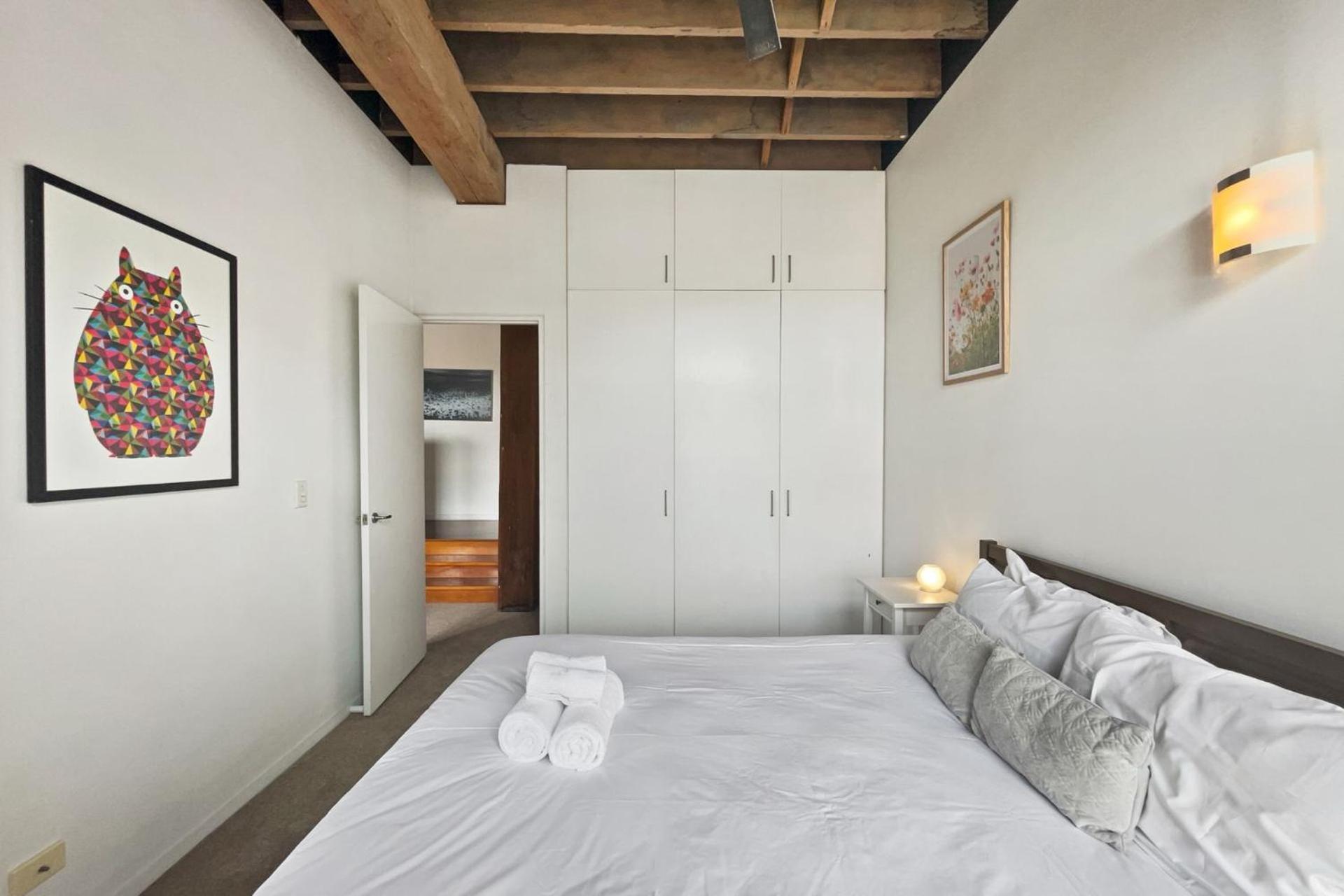 Industrial Style With Private Parking