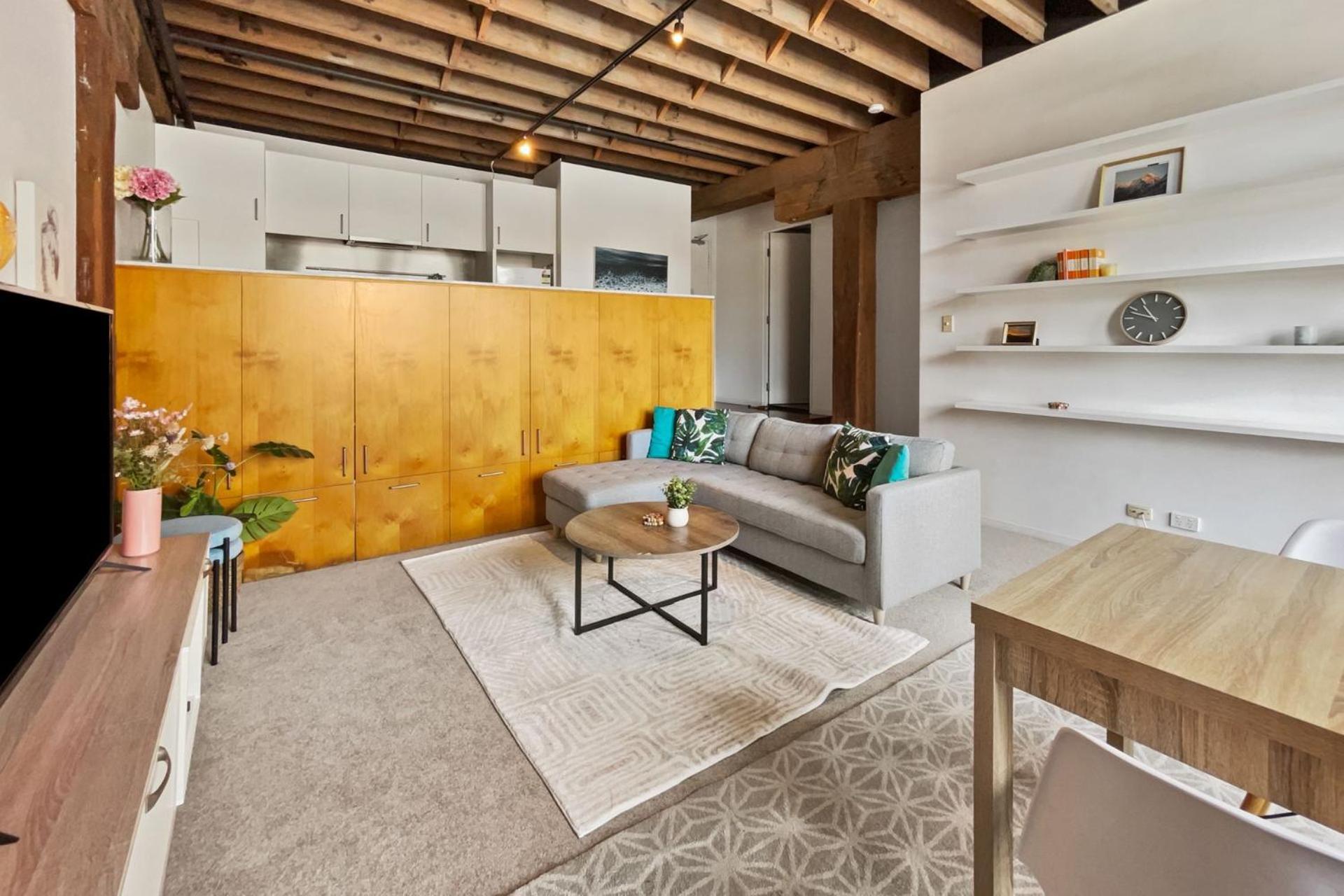 Industrial Style With Private Parking Apartment Sydney