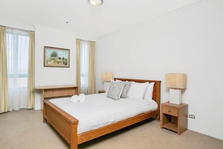 Apartment Alf49-huge 2br Penthouse Style, Great Water Views Sydney