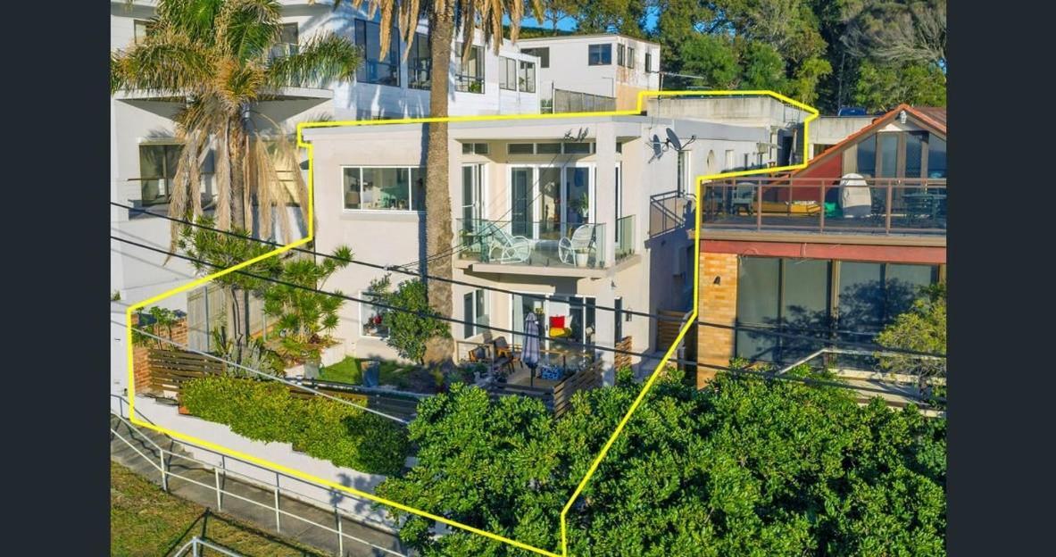 Coogee Bright Beachside Garden Retreat - Coog2 Apartment