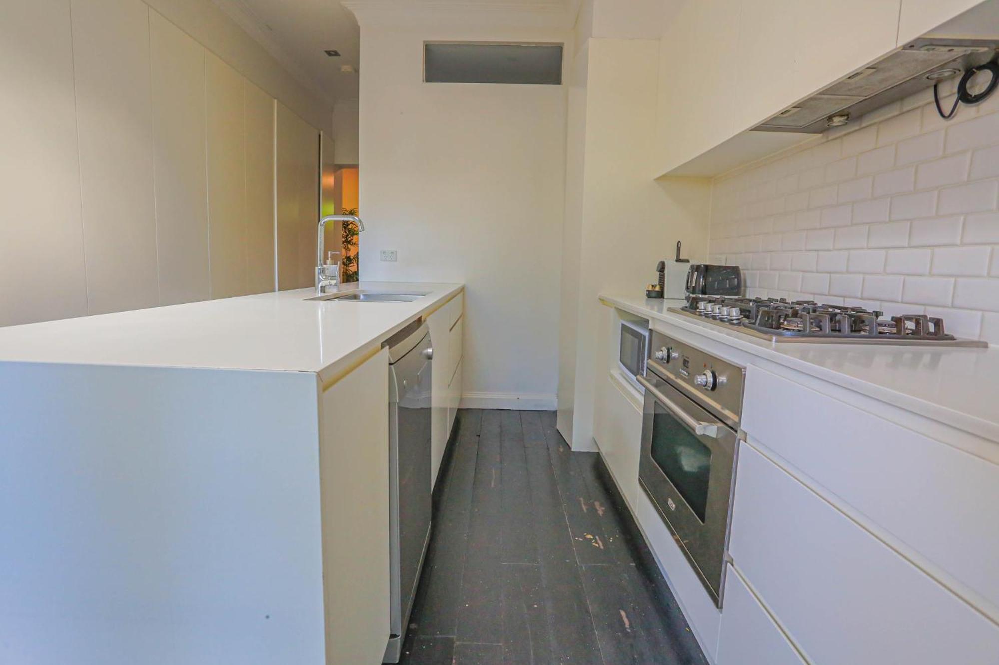 Spacious 3 Bedroom House Glebe With 2 E-bikes Included Sydney