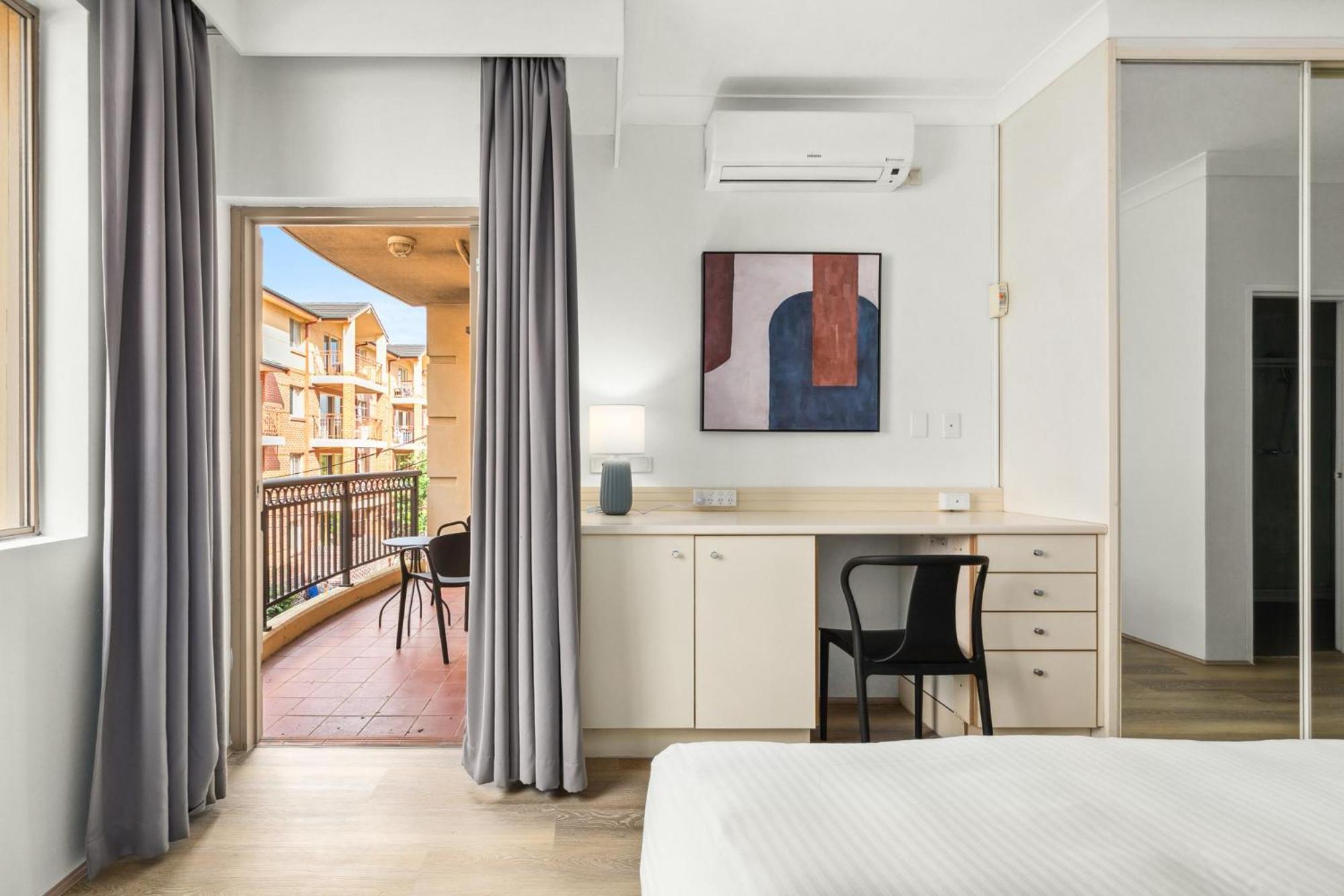 Bright Inner-west With Pool Access Apartment