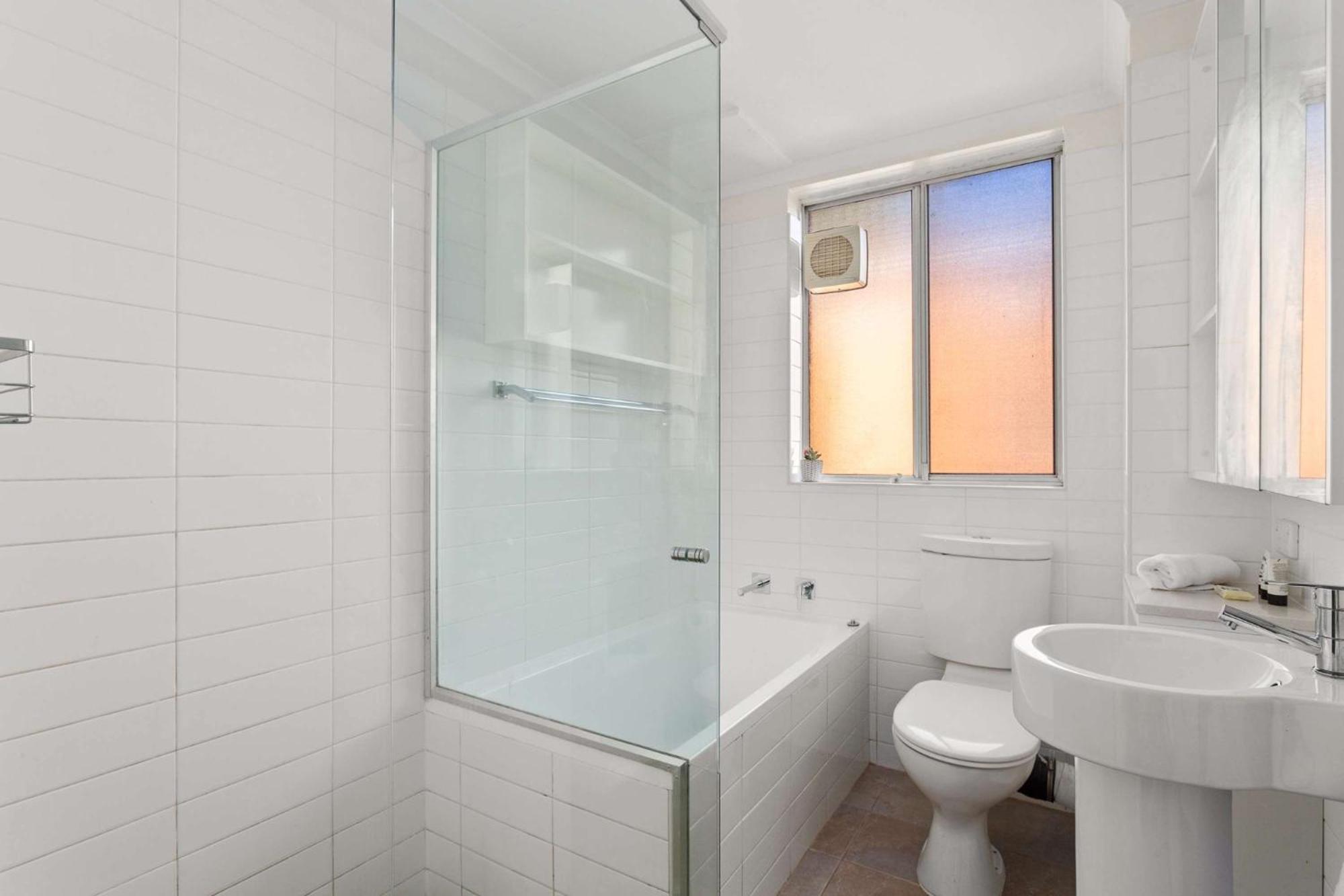 Beautifully Peaceful 2-bed Apartment