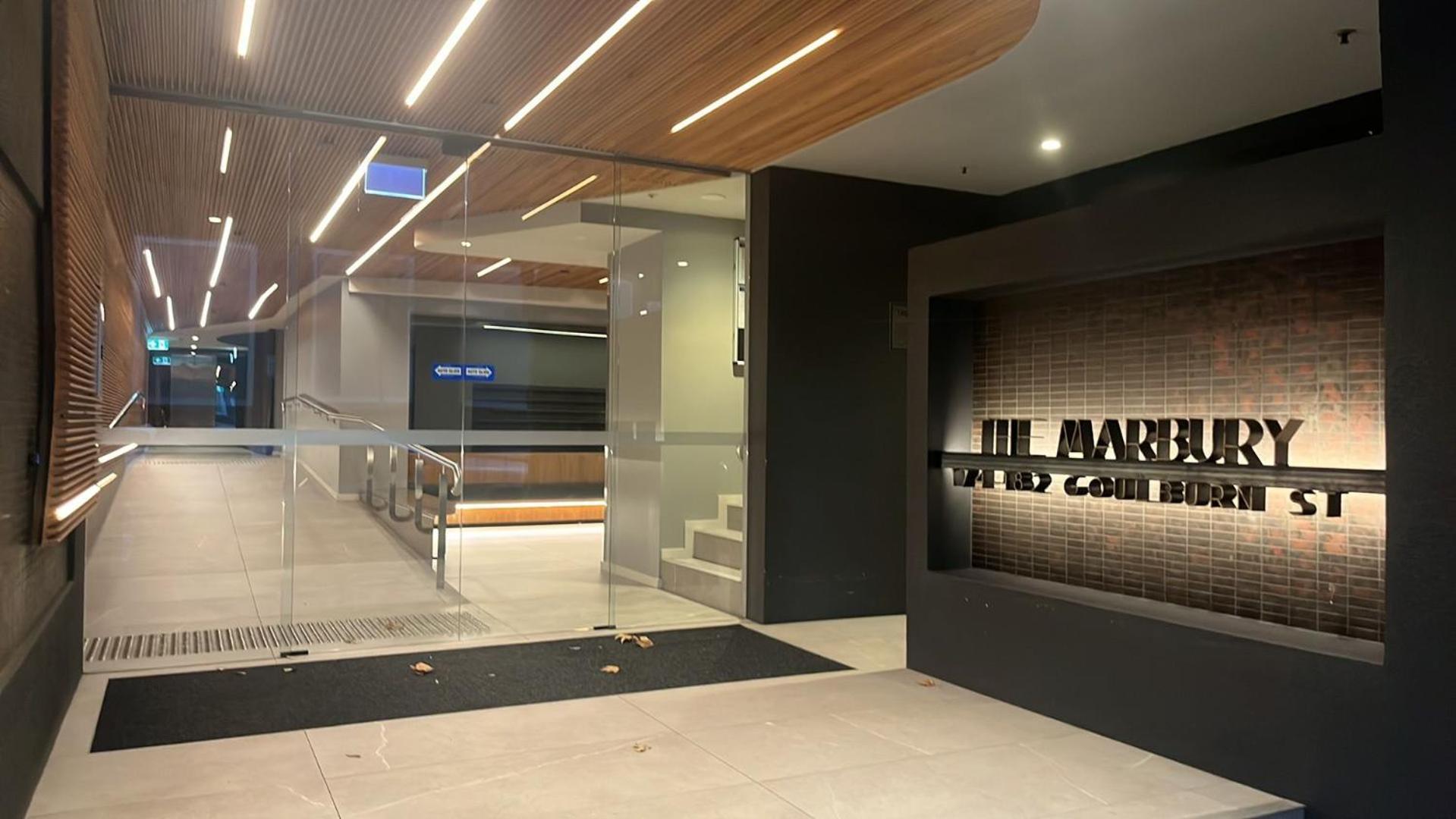 Apartment Luxury Condo, Pool, Gym, Parking Sydney