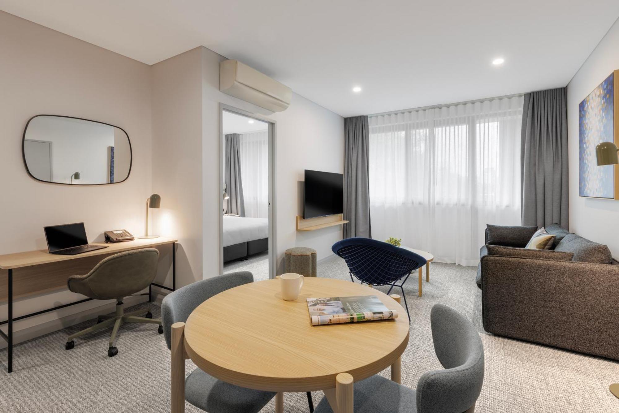 Aparthotel Quest At Olympic Park 4*