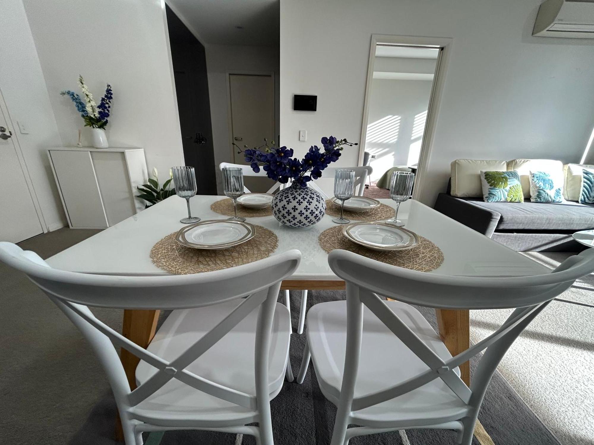 Urban Surf Garden Hideaway Sidney