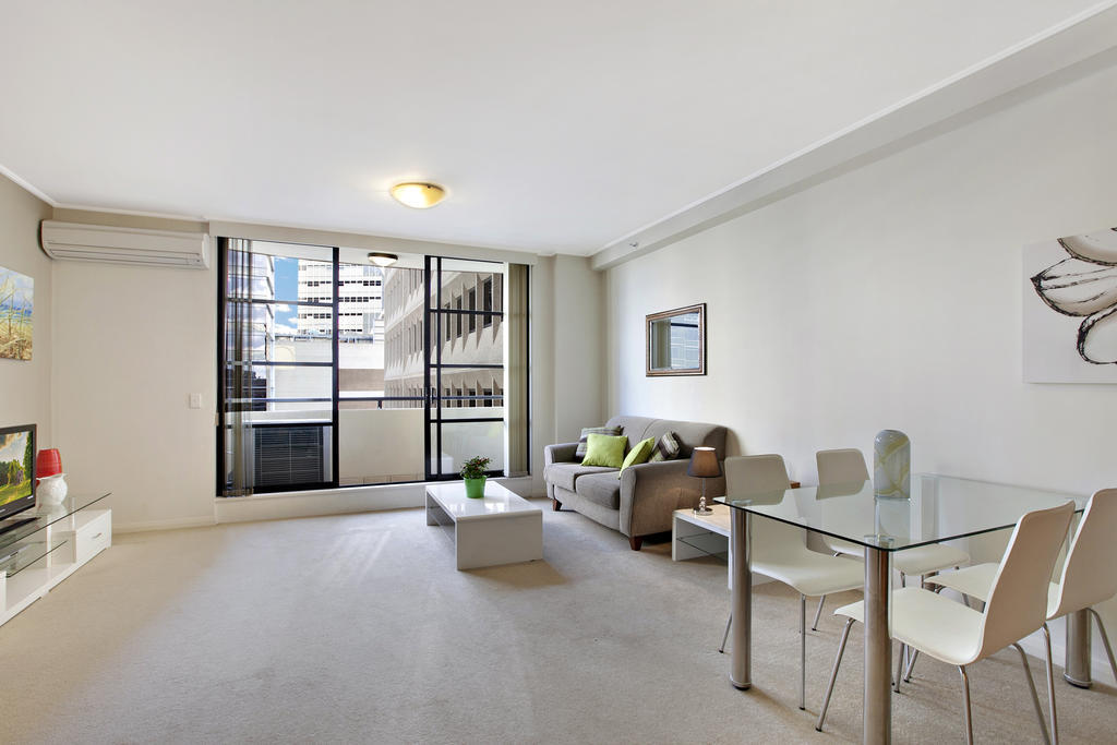 Astra Apartments North Sydney