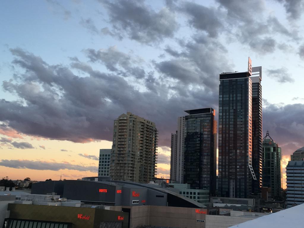Aparthotel Silkari At Chatswood 4*
