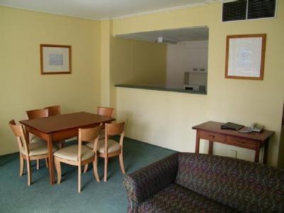 Waldorf Serviced Aparthotel 3*