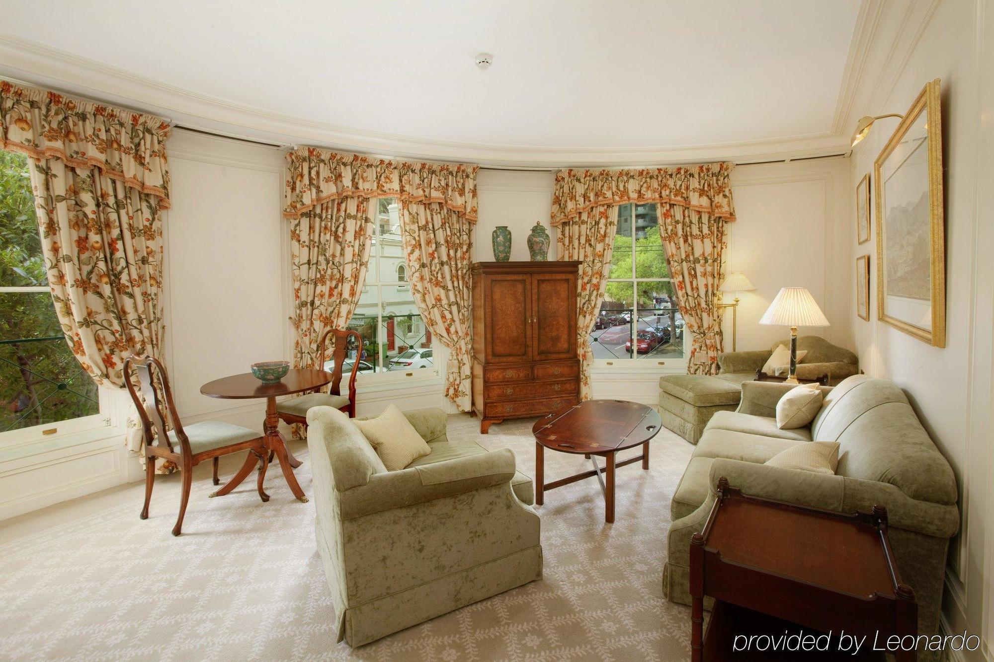 The Langham 5* Sydney