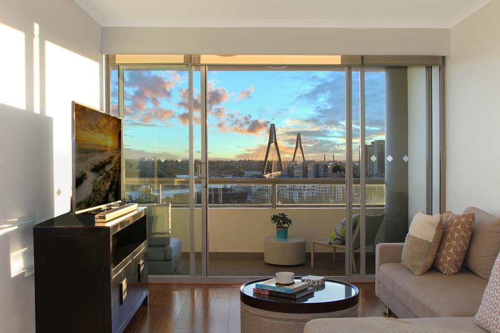 Darling Harbour Escape Apartment Sydney