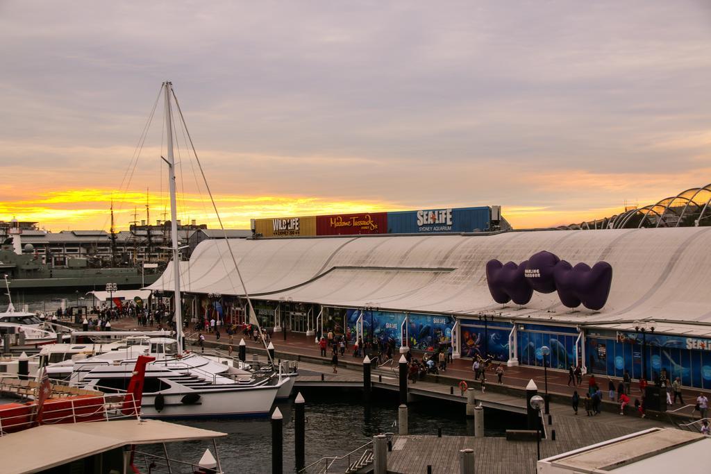 Darling Harbour Escape Apartment