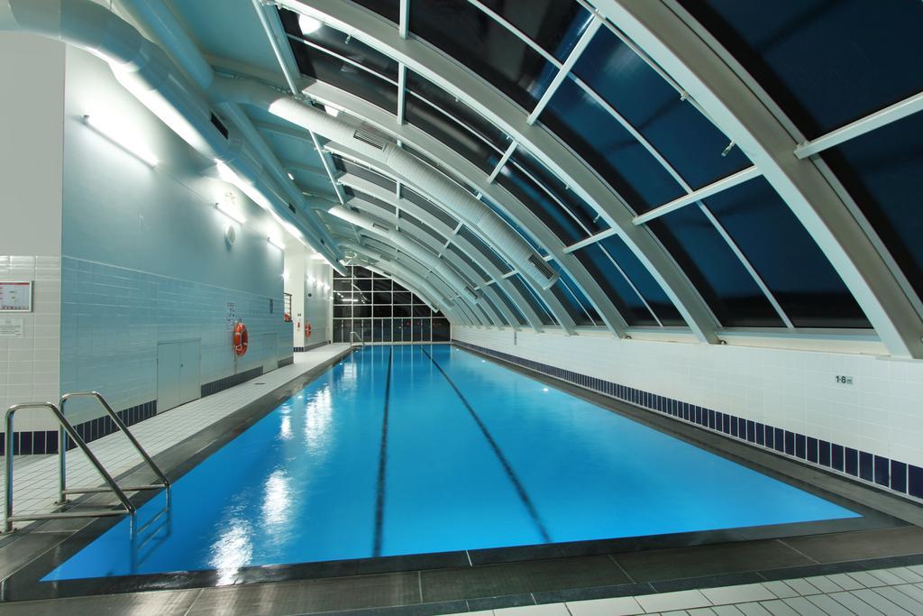 Darling Harbour Escape Sydney