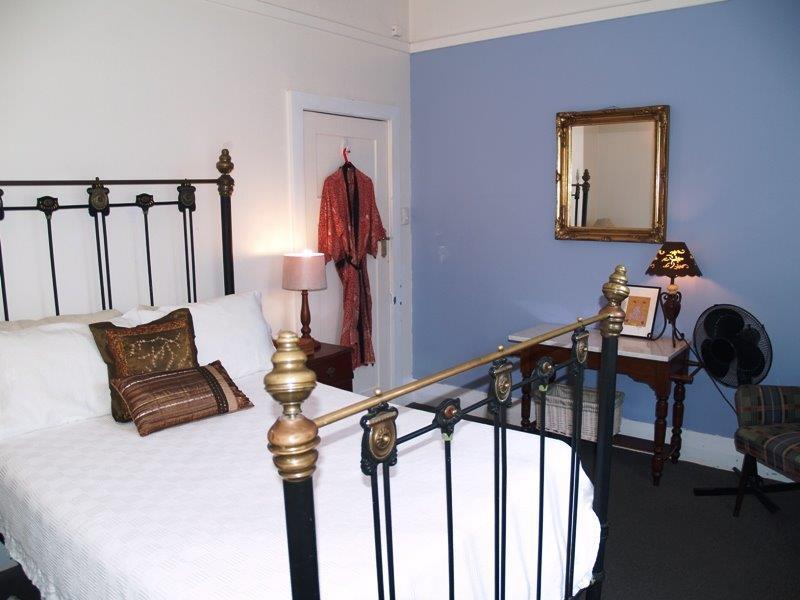 Gunyah House Apartment