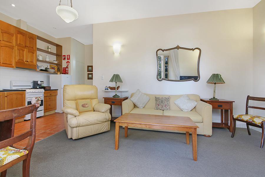 Apartment Gunyah House *