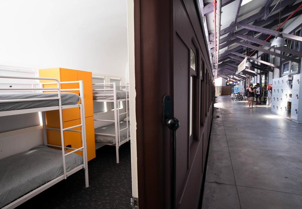 Hostel Railway Square Yha *