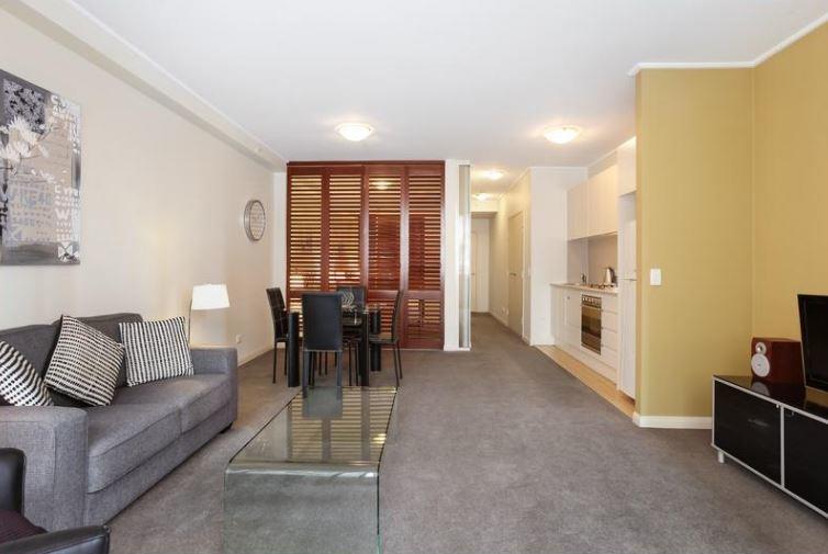 Astra Apartments North Sydney Apartment