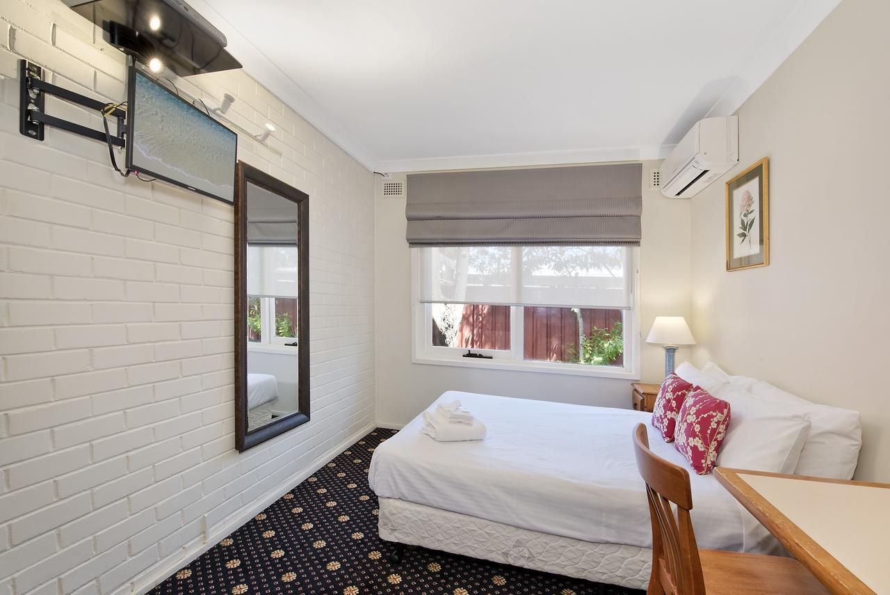 Boronia Lodge *