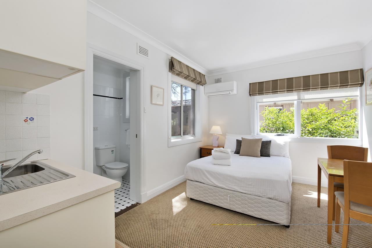 Boronia * Sydney