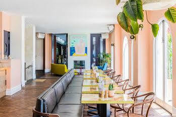 Hotel Ravesis Sydney