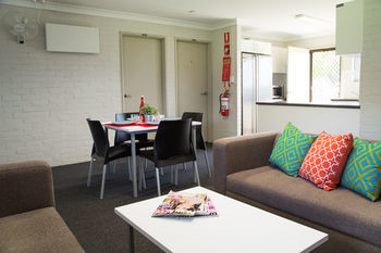 Western Village - Hawkesbury Sydney