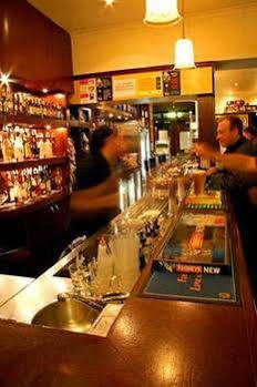 Hotel Sir Joseph Banks 2*