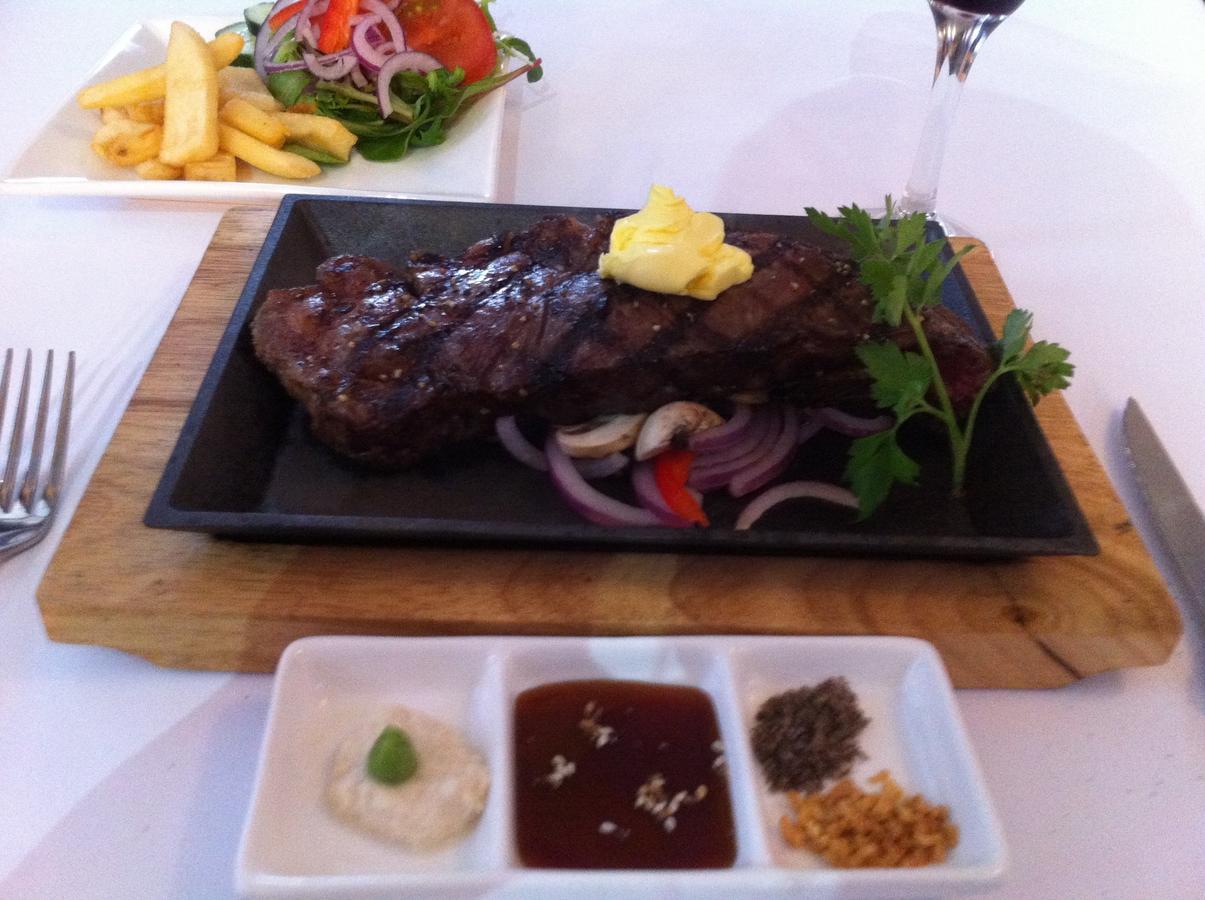 Glasgow Arms Ultimo Hotel 4*