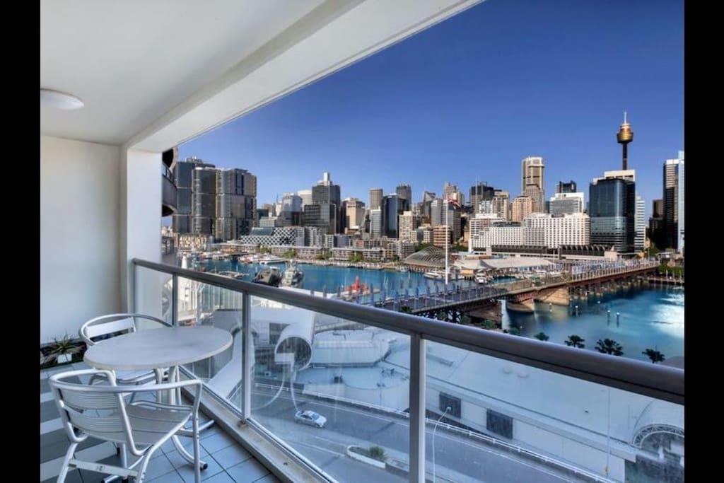 Darling Harbour 2 Bedroom Apartment Sydney