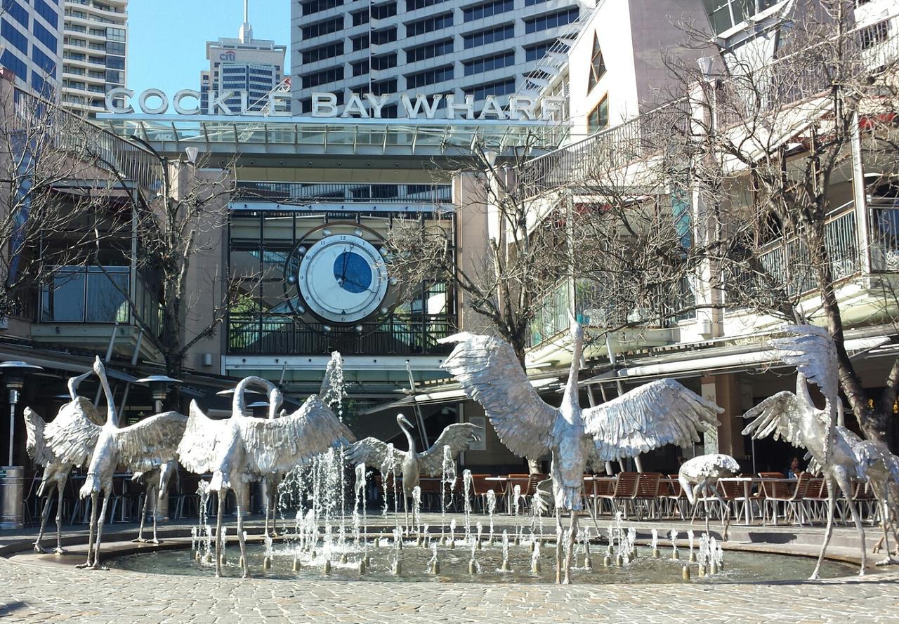 Darling Harbour 2 Bedroom Apartment *
