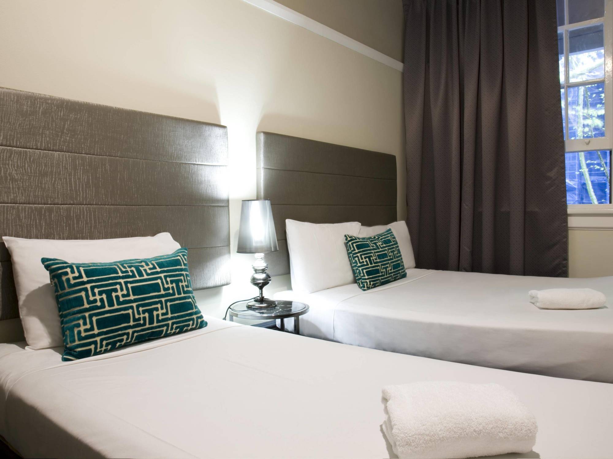 The Jensen Potts Point 2*