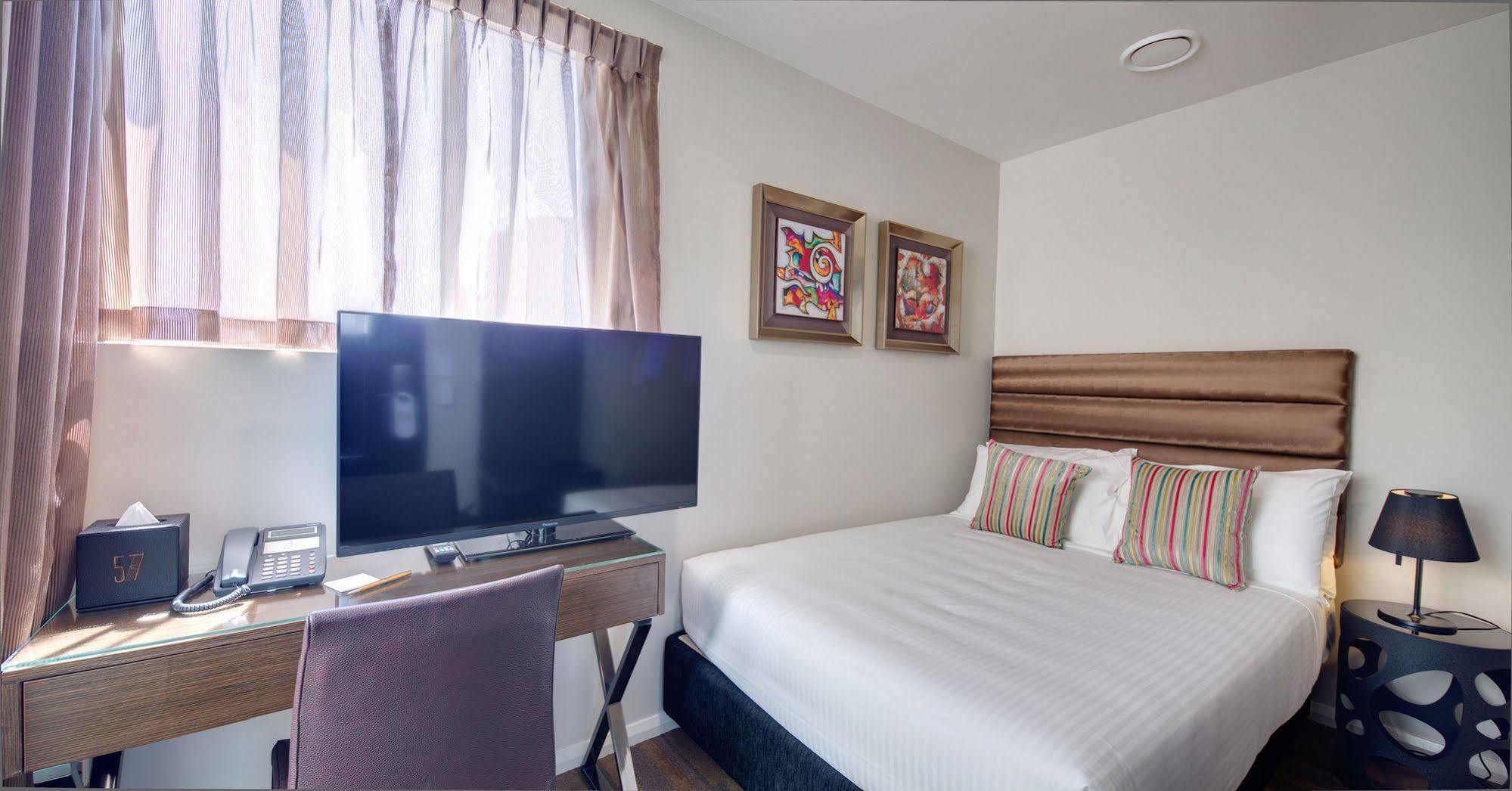 57hotel 4*