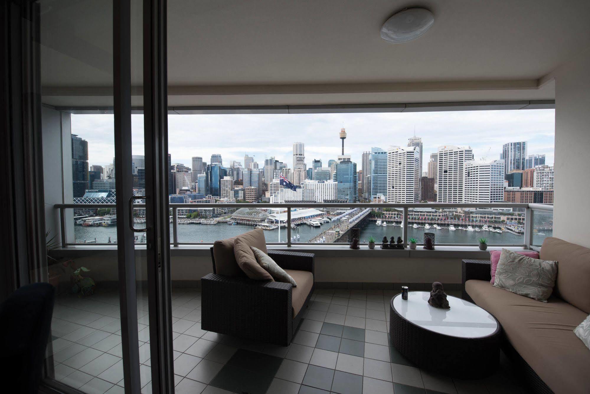 Darling Harbour Getaway 2* Sydney