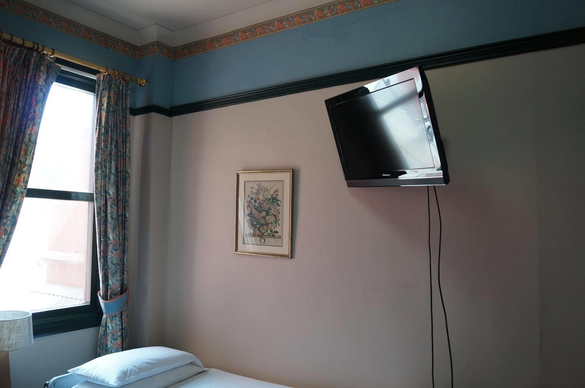 Glasgow Arms Ultimo Hotel 4*