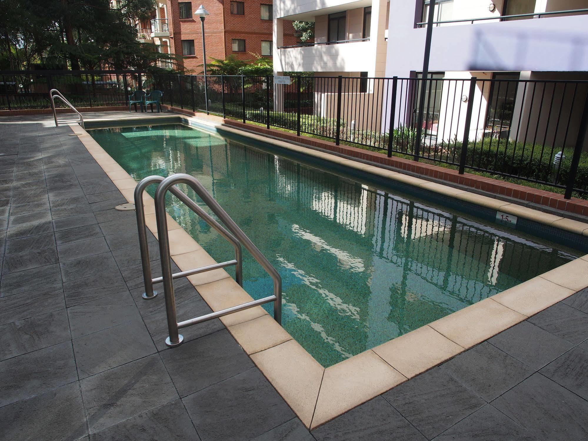 Hotel Waldorf Waitara Residential Apartments *