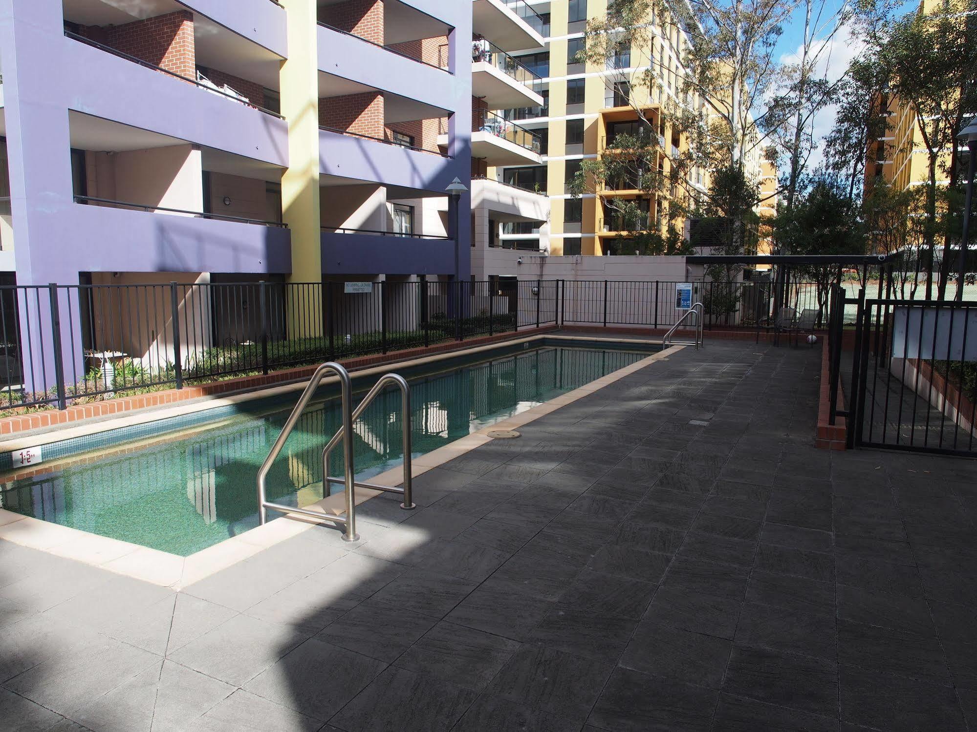 Hotel Waldorf Waitara Residential Apartments *