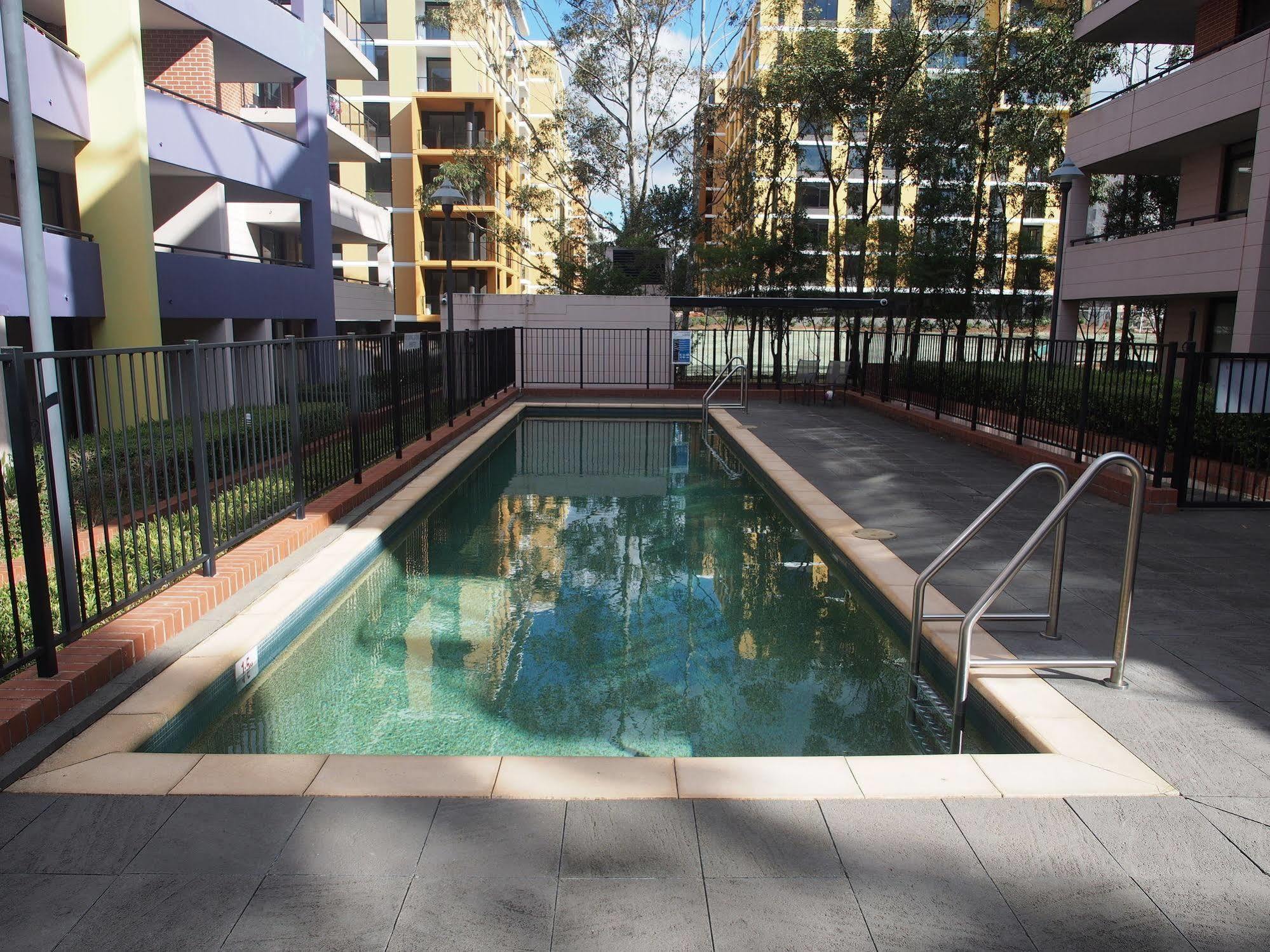 Waldorf Waitara Residential Apartments * Sydney