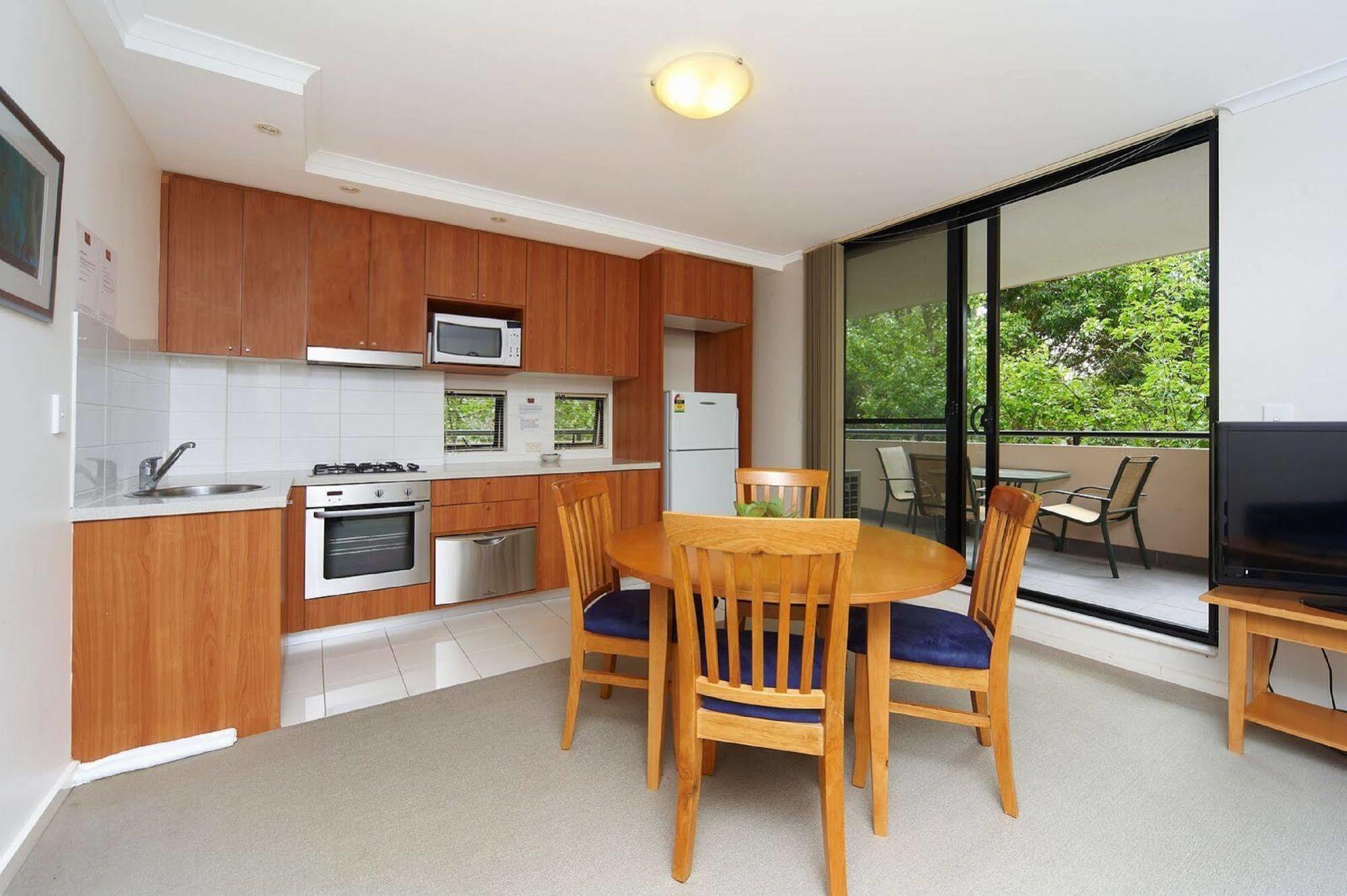 Waldorf Waitara Residential Apartments * Sydney