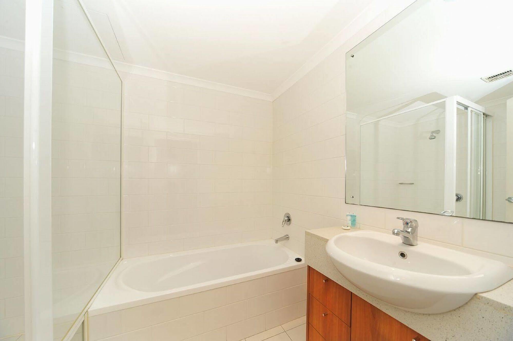 Waldorf Waitara Residential Apartments * Sydney