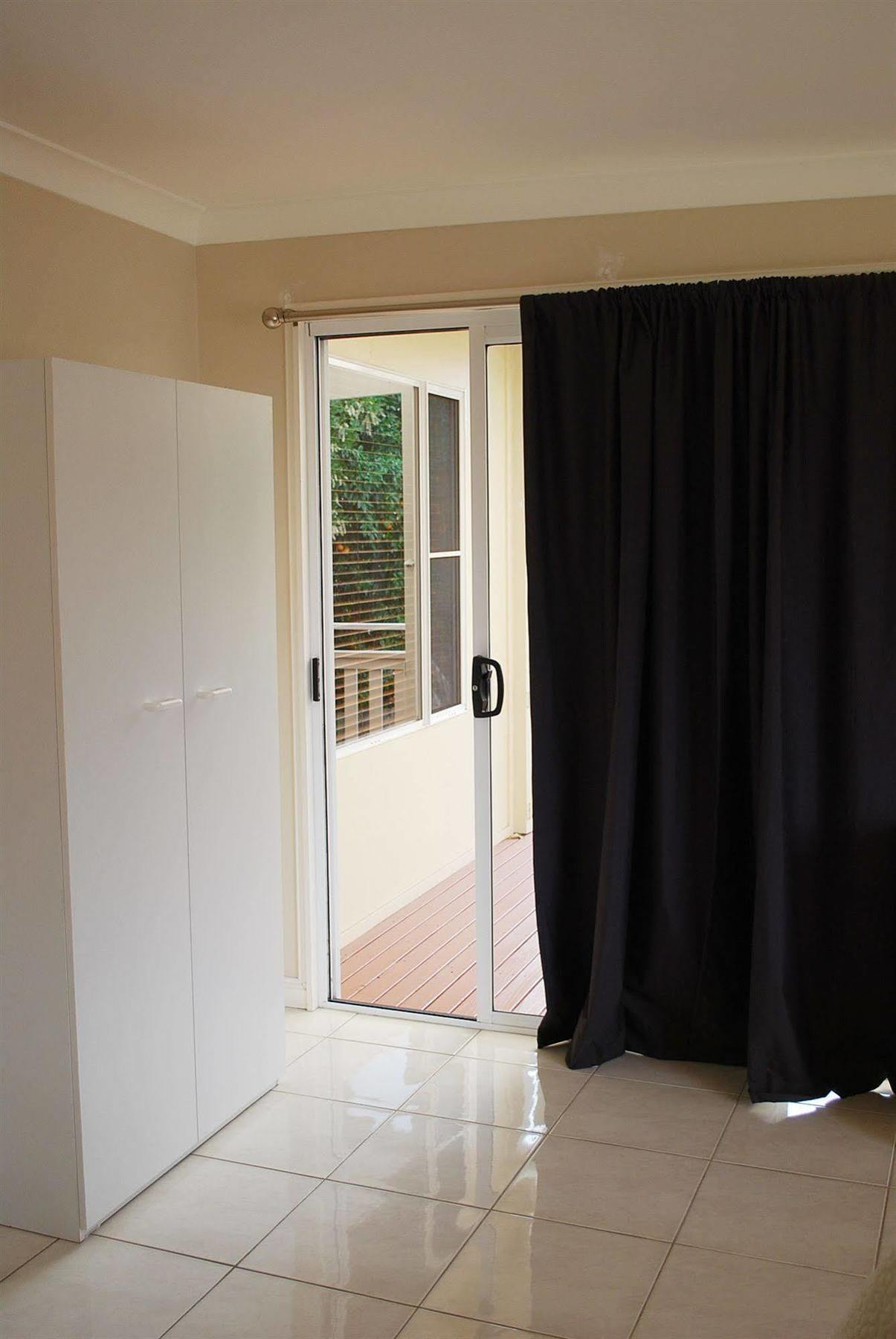 North Ryde Guest house 3*