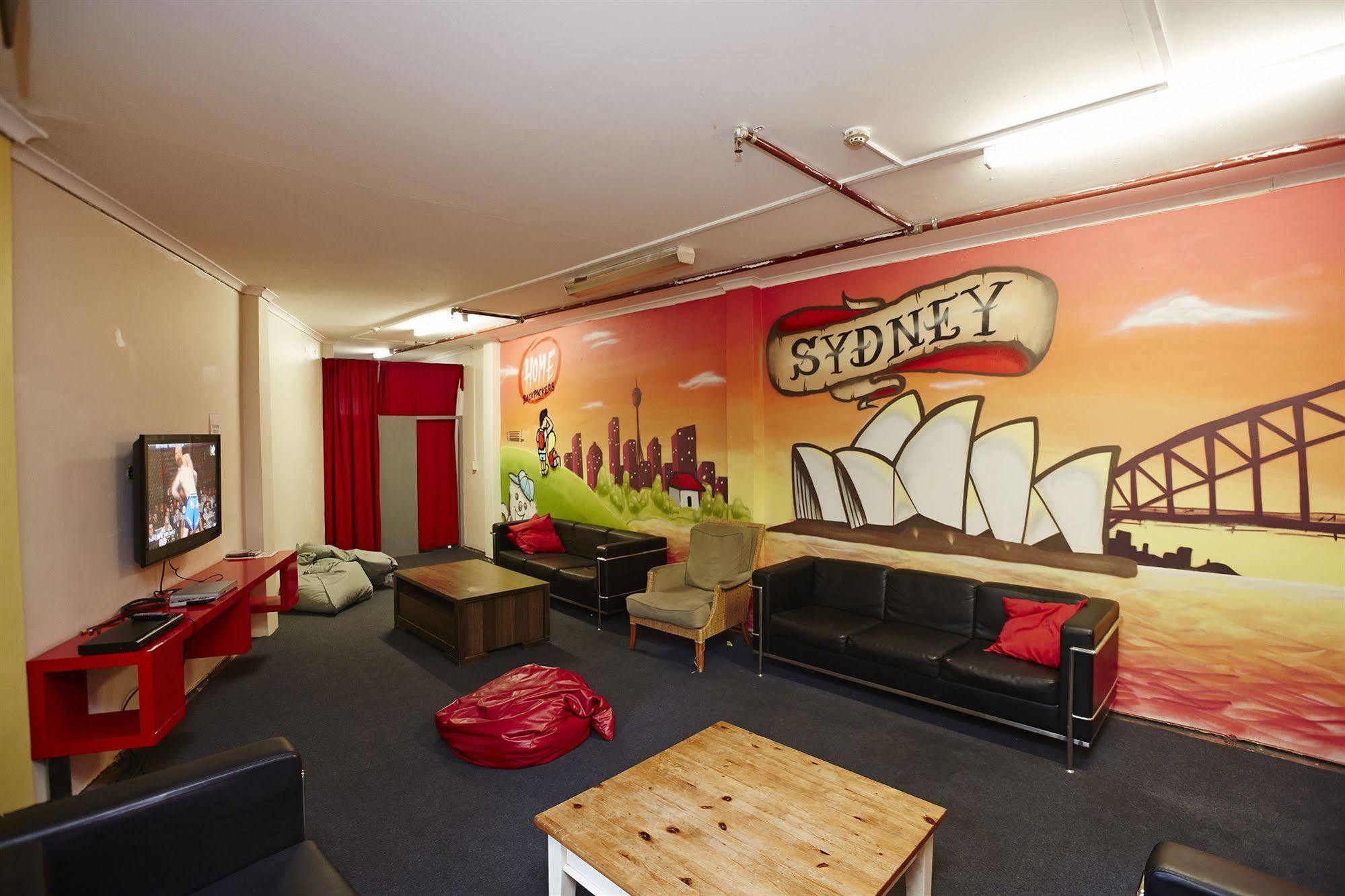Hostel Backpackers *