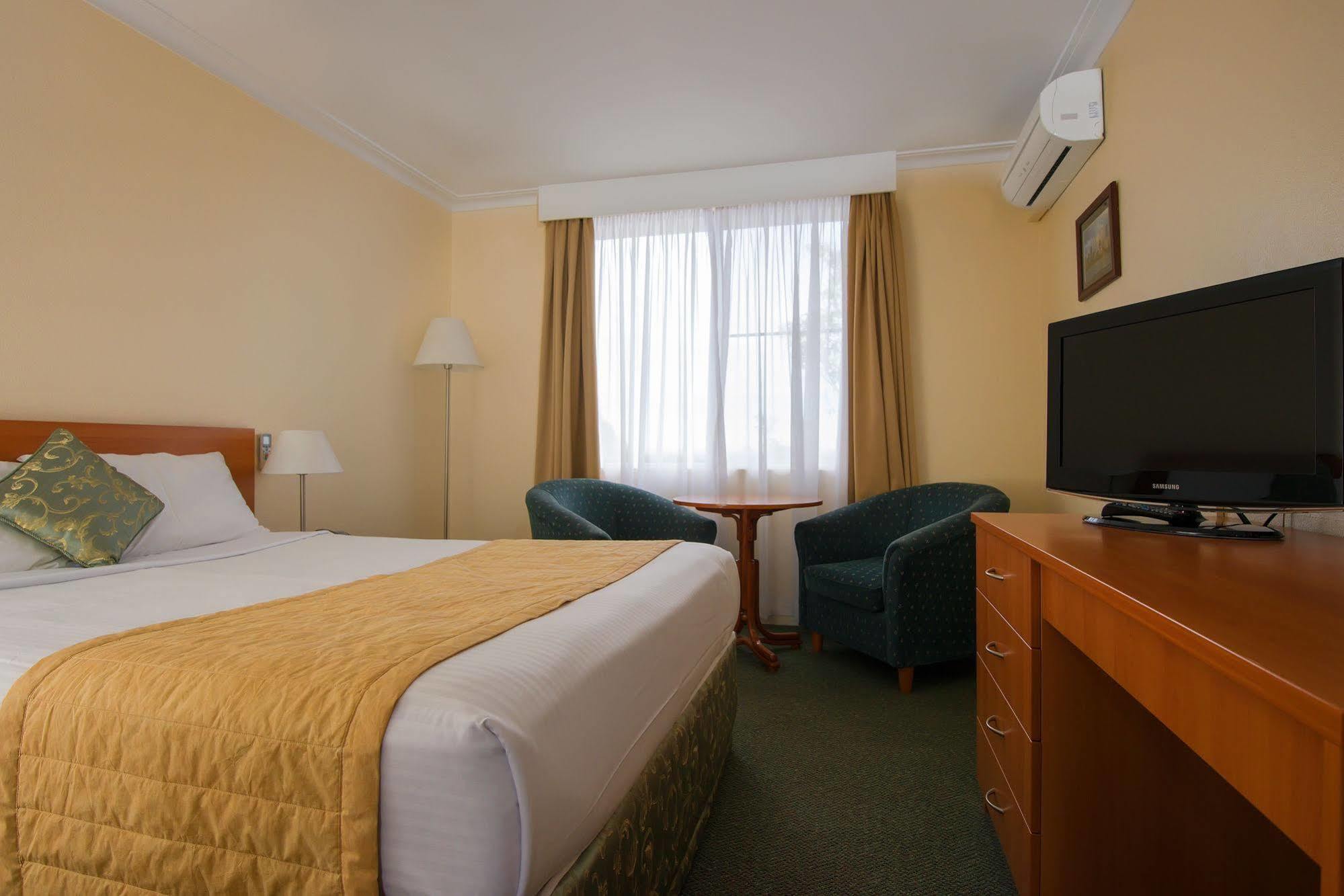 Comfort North Shore 4* Sydney