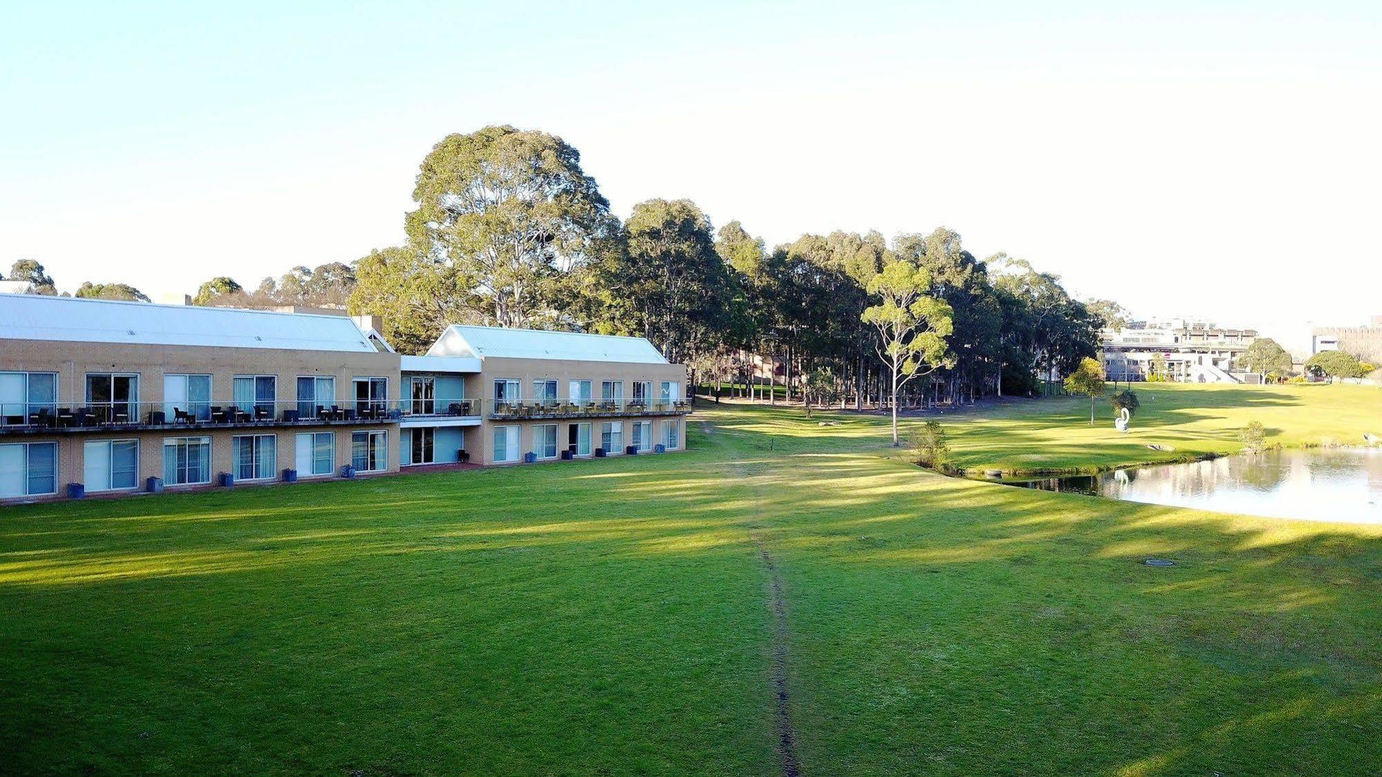 Lakeside And Conference Centre Hotel Sydney