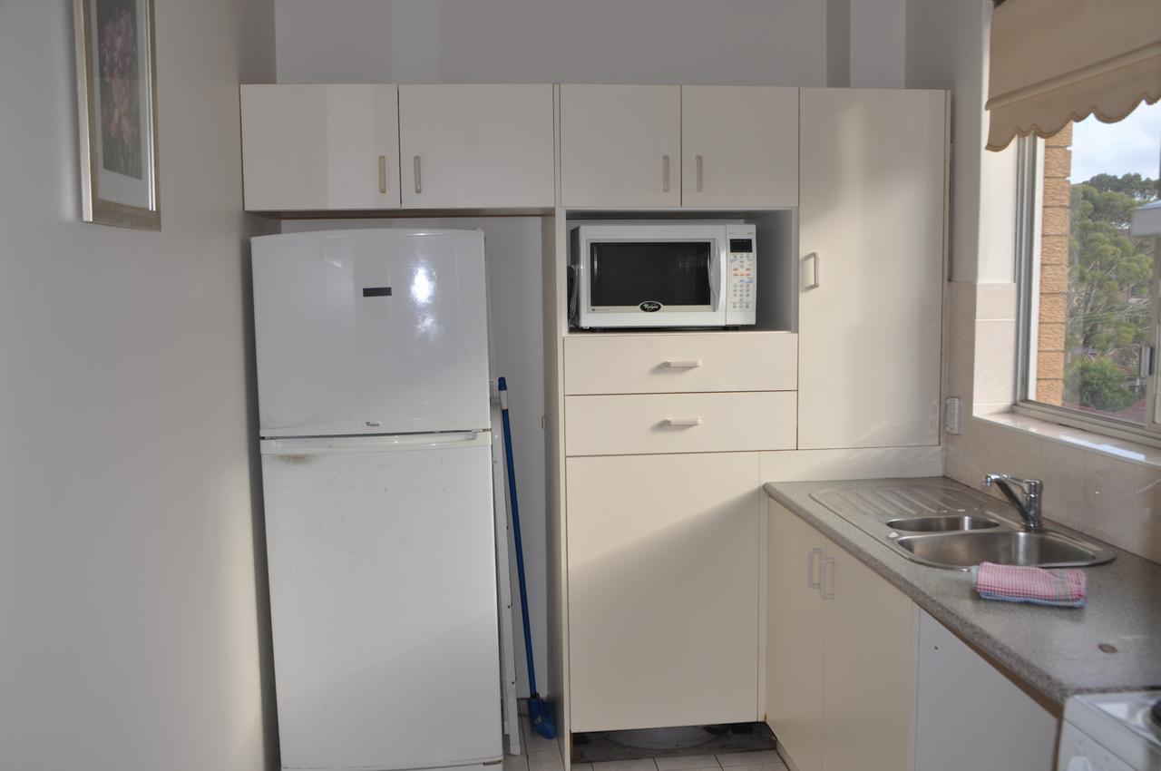 Kogarah 2 Bedroom With Balcony Apartment Sydney
