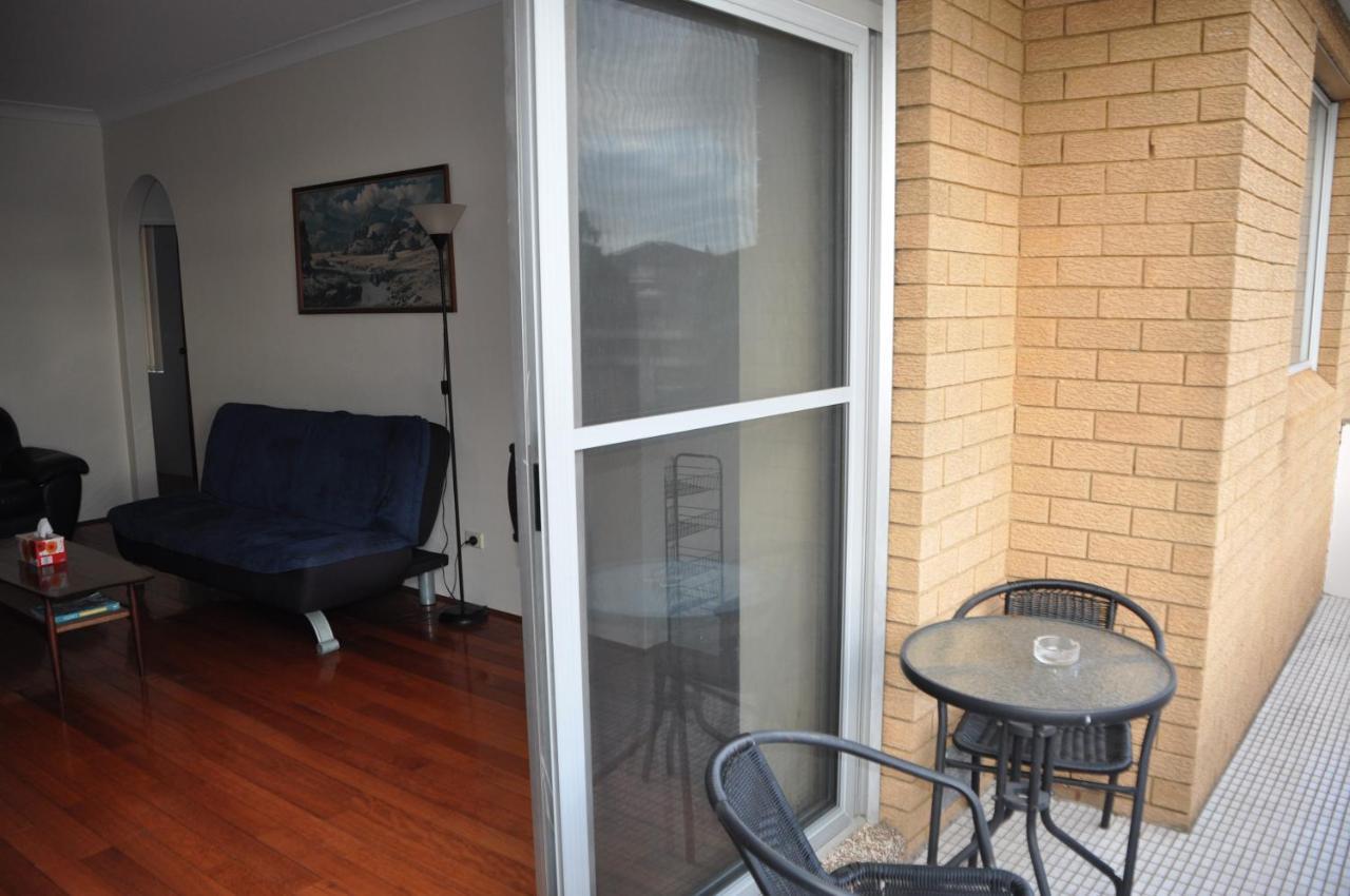 Kogarah 2 Bedroom With Balcony * Sydney